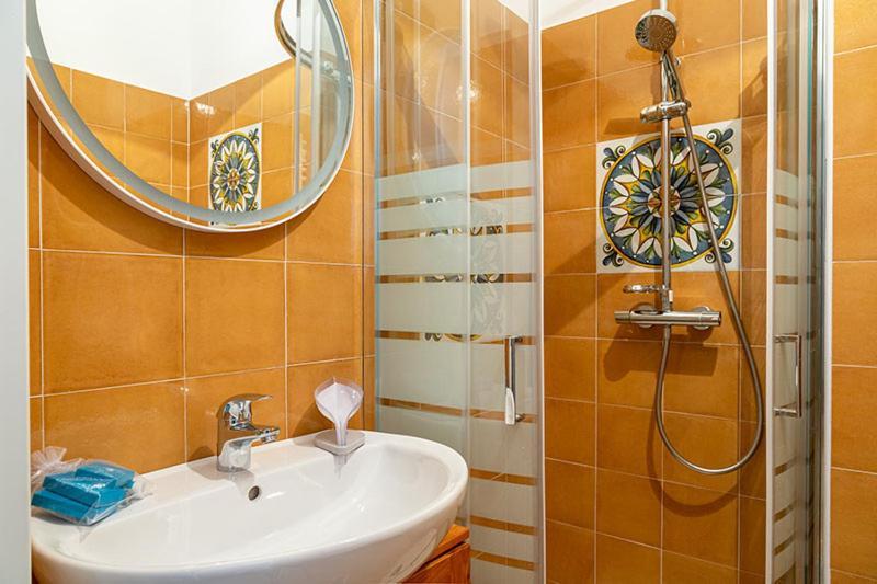 Ghe Sem Morazzone B&B Gazzada Zewnętrze zdjęcie